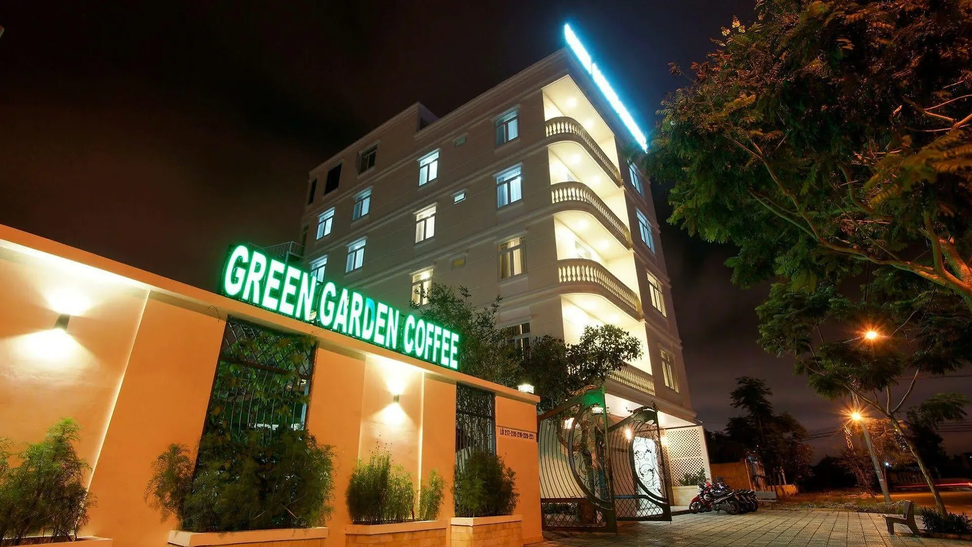 Green Garden Residence Da Nang 2*,